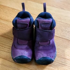 KEEN Waterprook Hiking Boots US 8